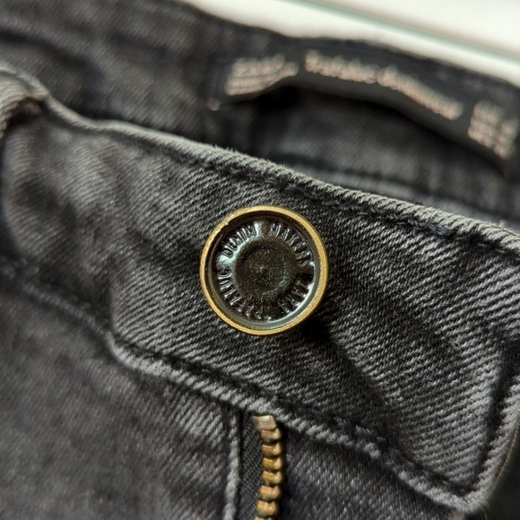 Zara Trafaluc Denimwear Classic Mid Rise Distressed Raw Hem Skinny Jeans Black 4 - Picture 9 of 14